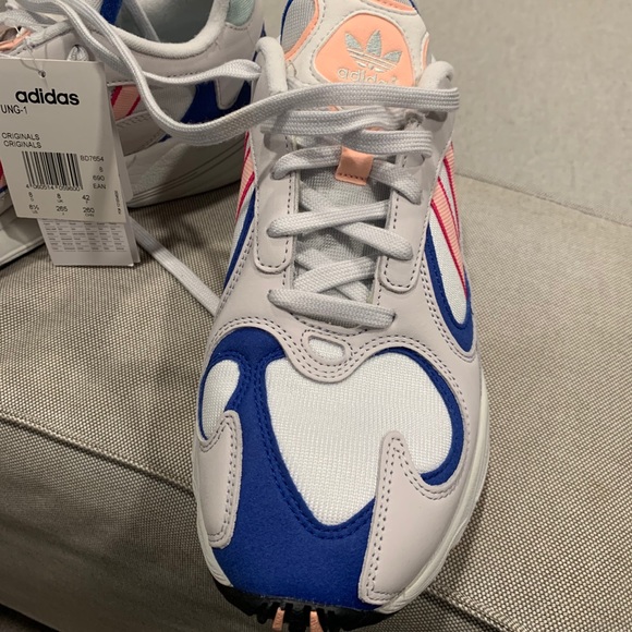 BrandNew OldSkool Adidas Yung-1 Originals Sneakers - Picture 2 of 4